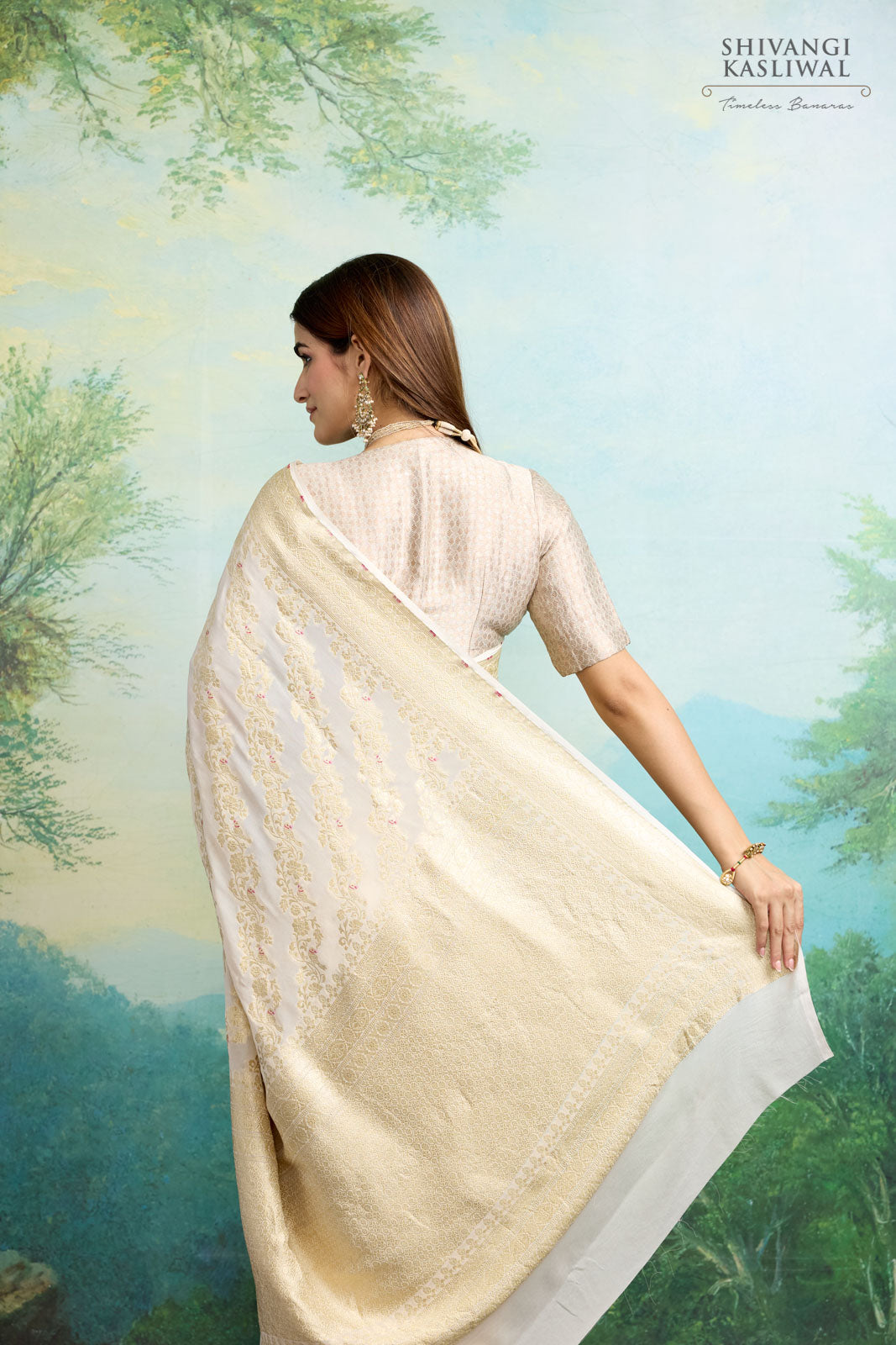 Ivory Handwoven Banarasi Georgette Saree