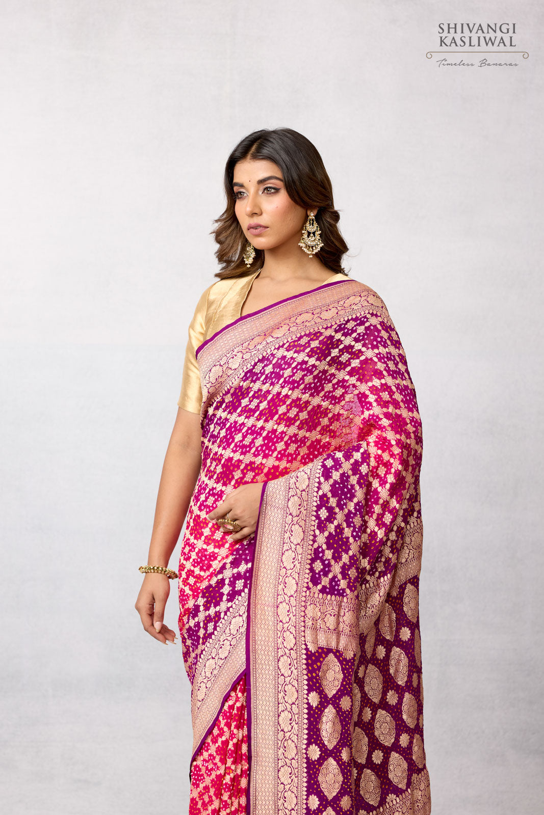 Shaded Pink Banarasi Georgette Bandhani Saree