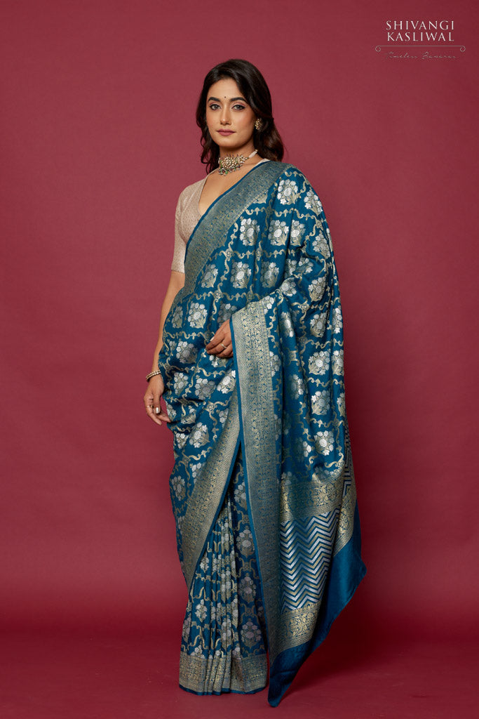 Dark blue woven banarasi saree with blouse - MANOHARI - 3299480
