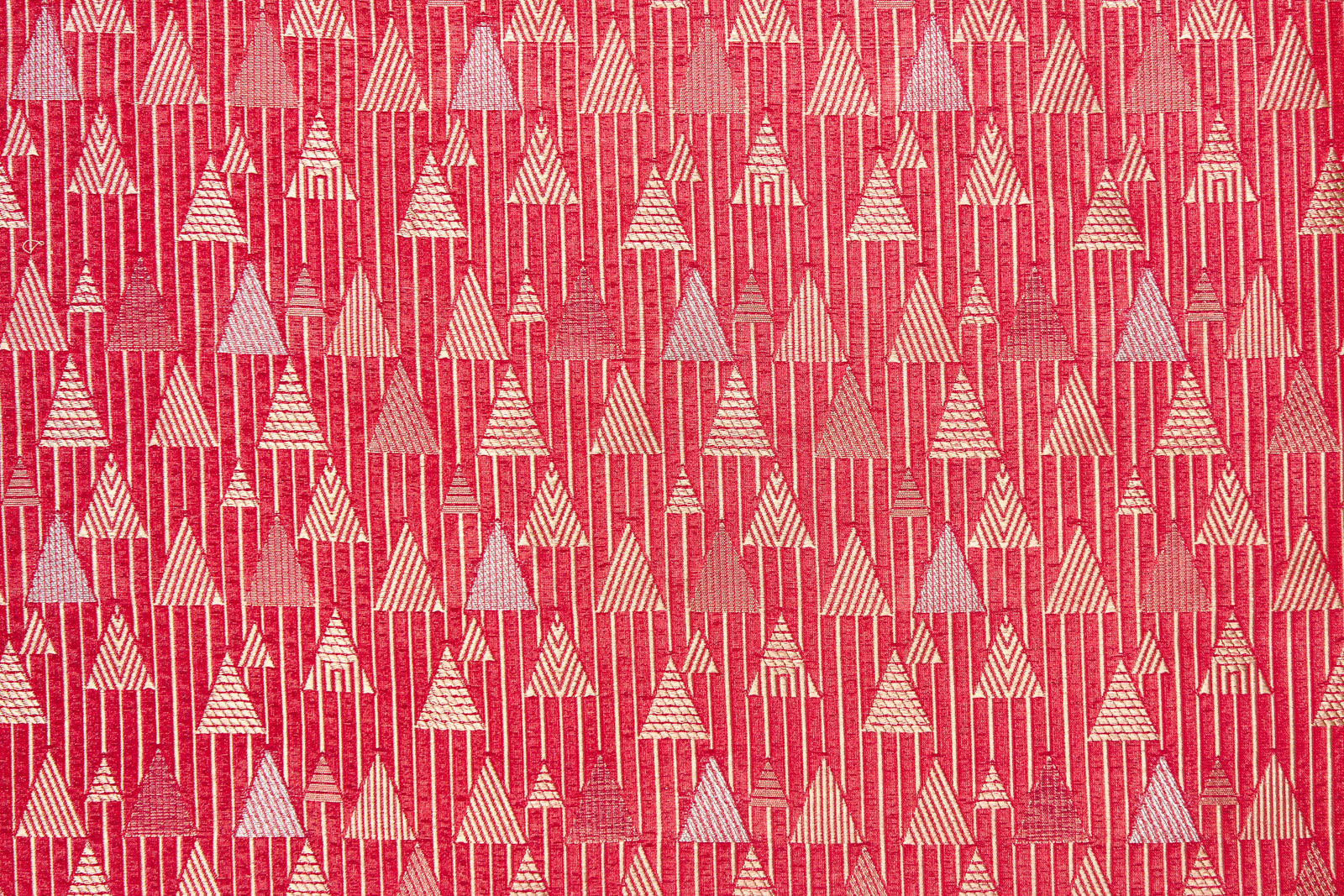 Red Pink Handwoven Banarasi Brocade Fabric