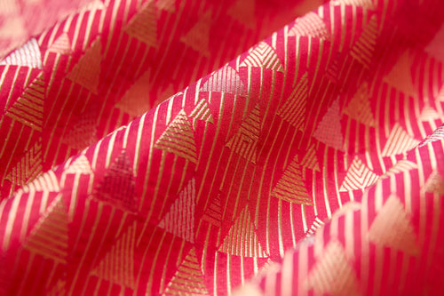 Red Pink Handwoven Banarasi Brocade Fabric