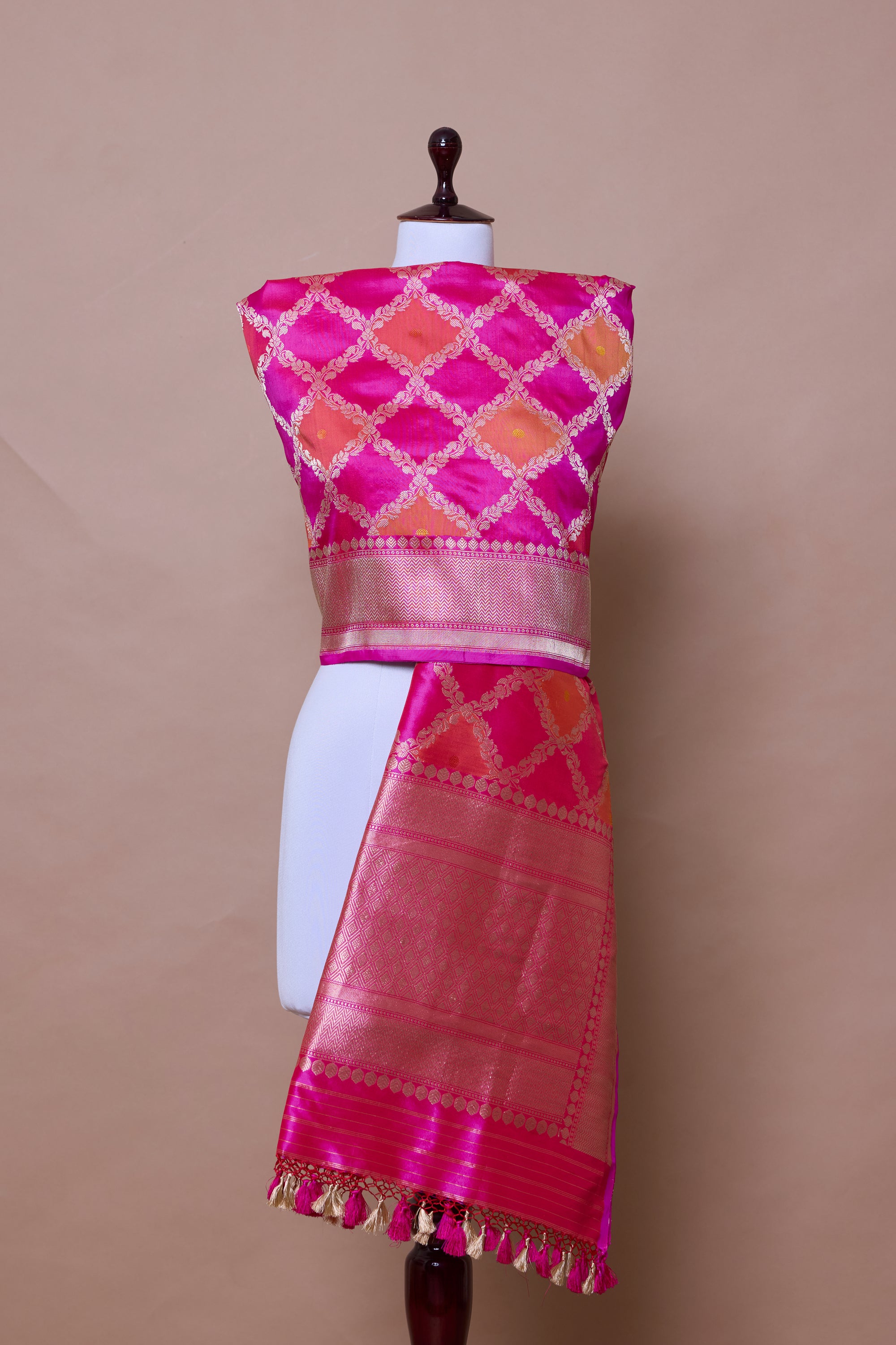 Multicolor Rangkat Handwoven Banarasi Kadhua Silk Dupatta