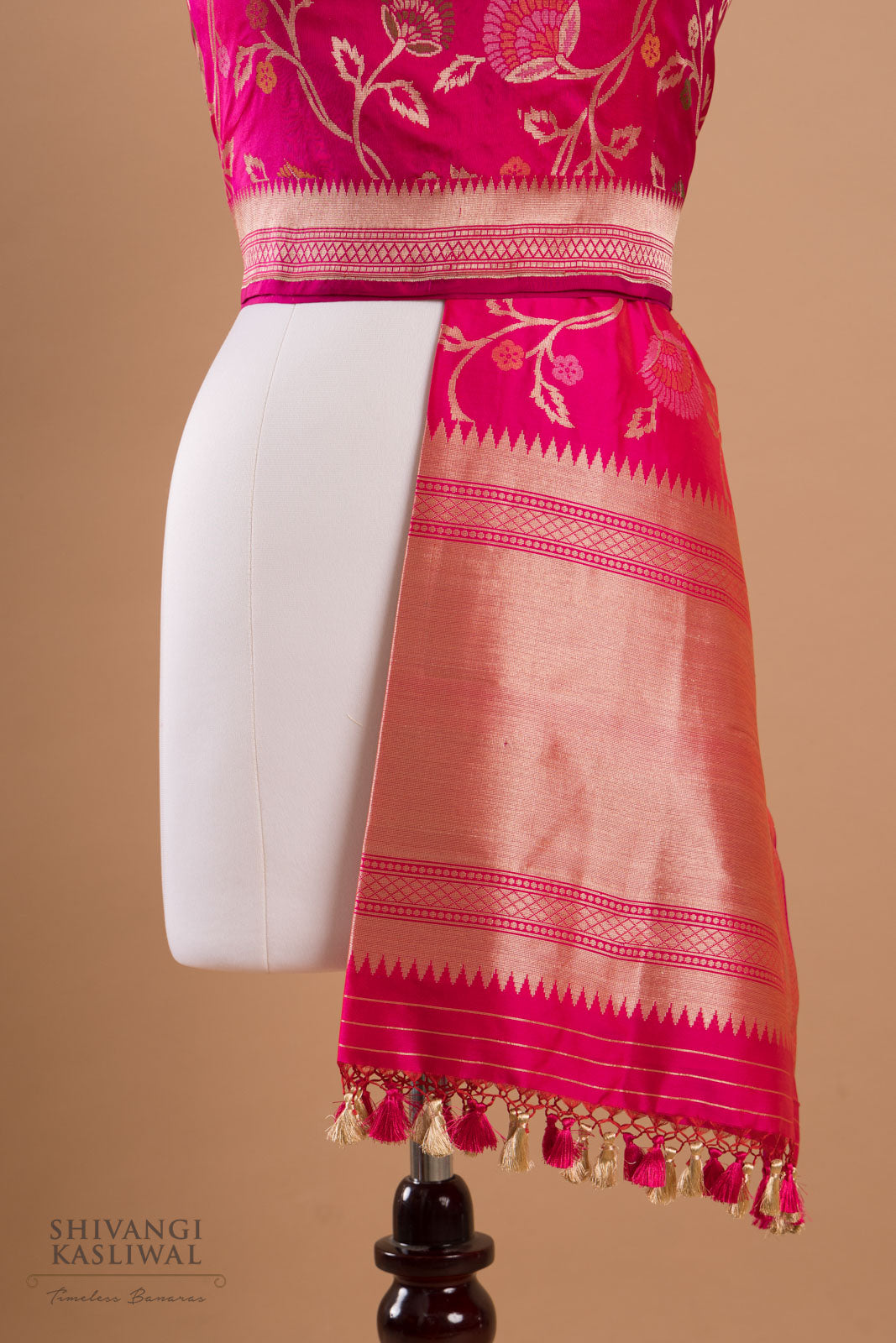 Fuchsia Pink Handwoven Banarasi Silk Dupatta