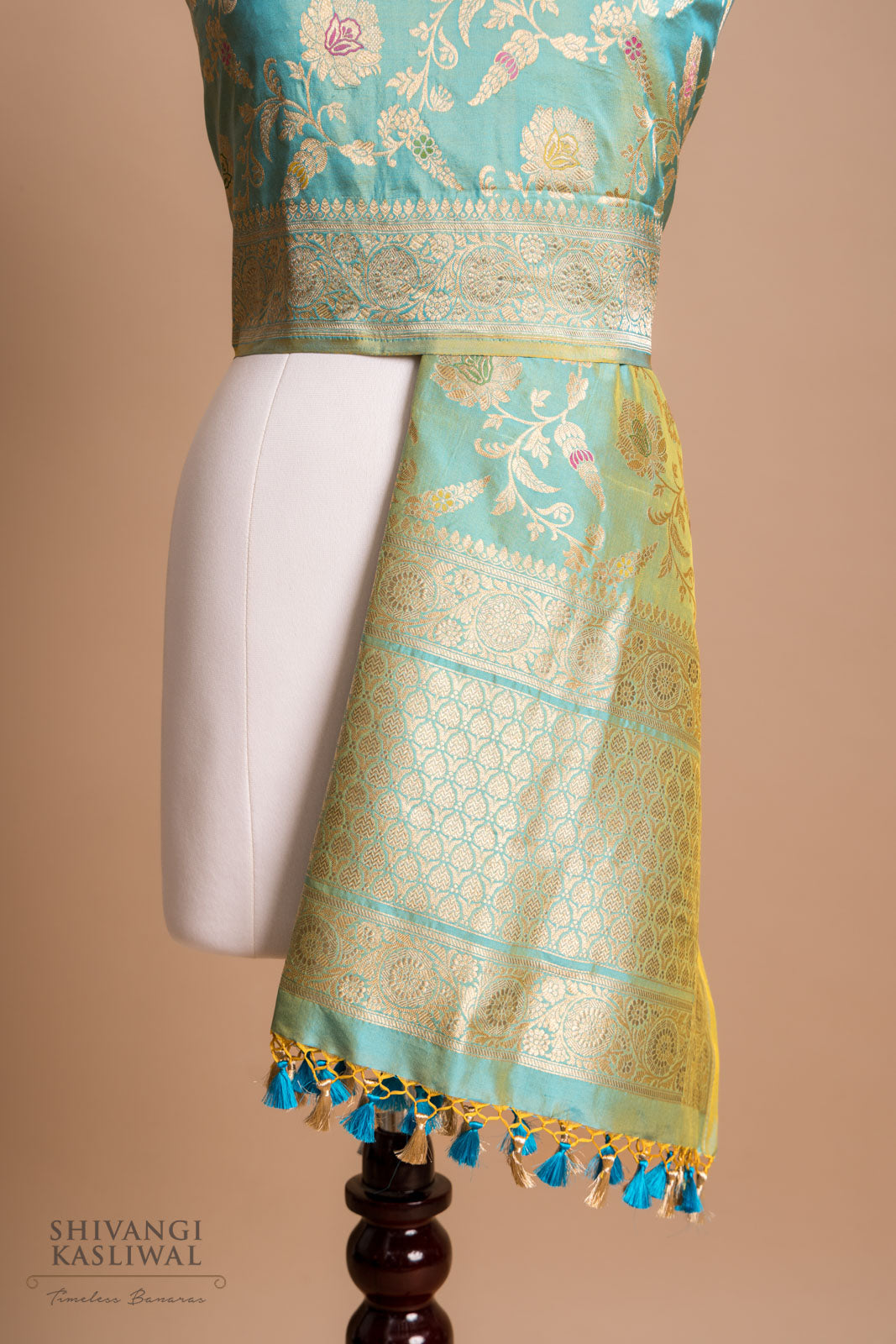 Green Dual Tone Handwoven Banarasi Silk Dupatta