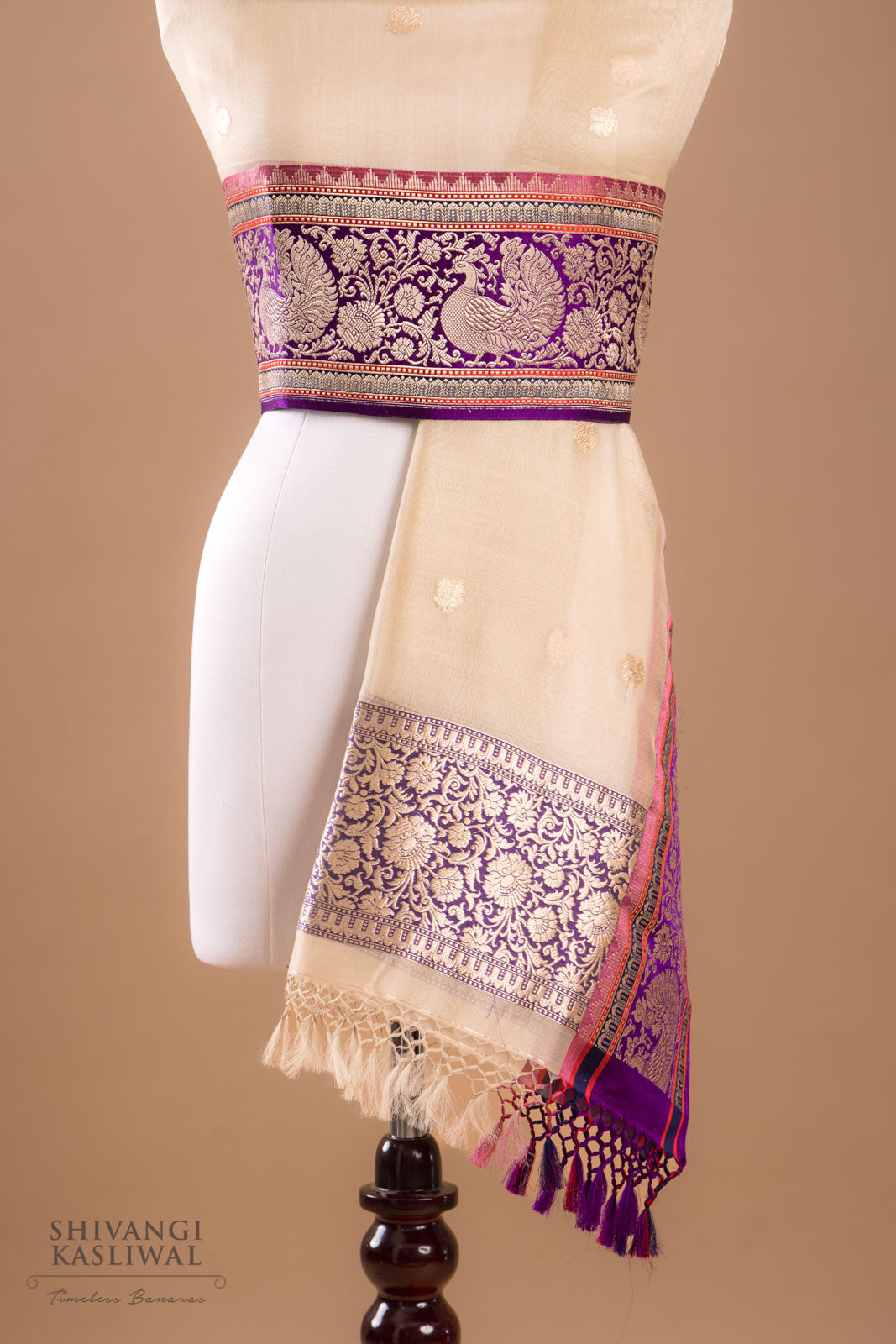 Beige Handwoven Banarasi Kadhua Organza Silk Dupatta
