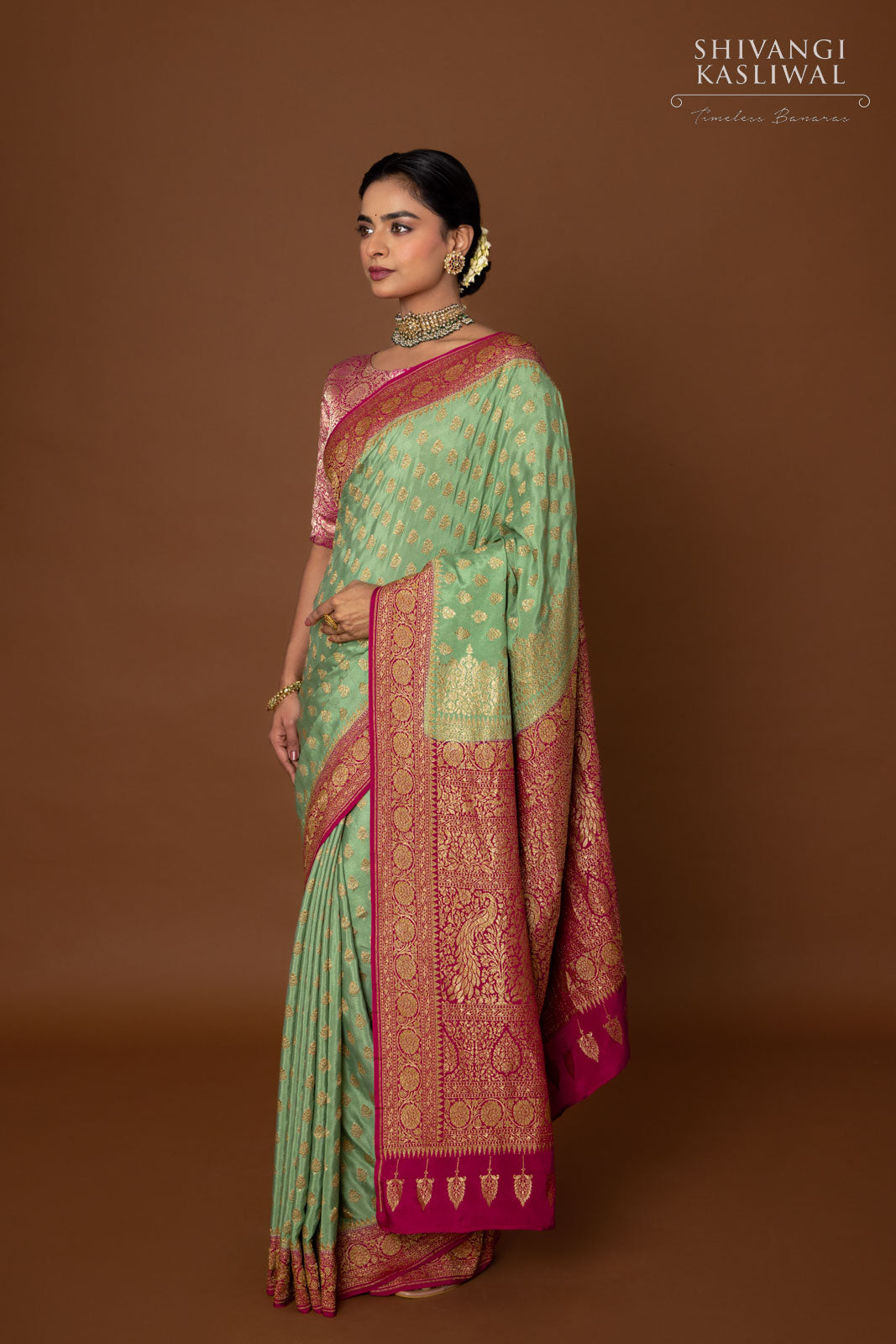Green Handwoven Banarasi Crepe Silk Saree