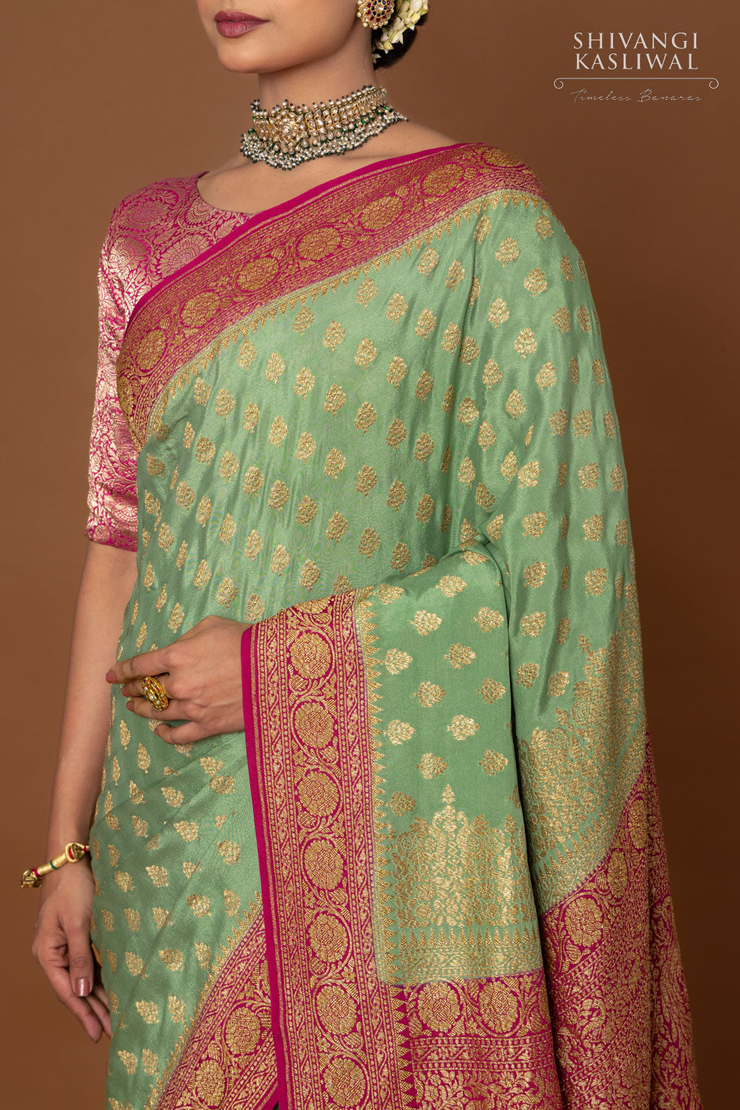 Green Handwoven Banarasi Crepe Silk Saree