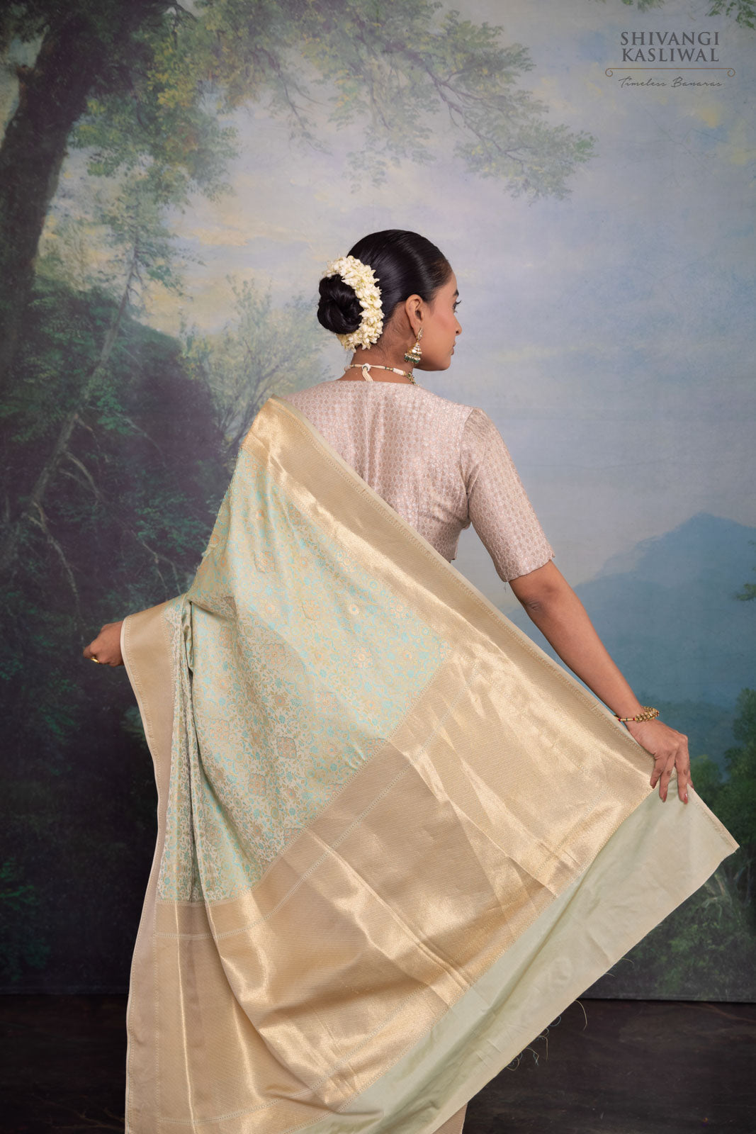 Pista Green Handwoven Banarasi Silk Saree