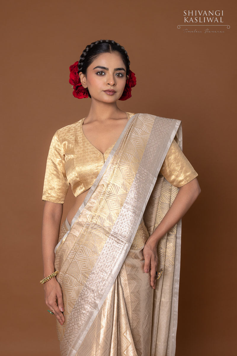 Off-White Handwoven Banarasi Silk Saree