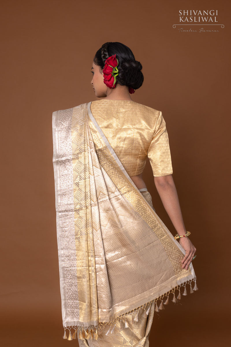 Off-White Handwoven Banarasi Silk Saree