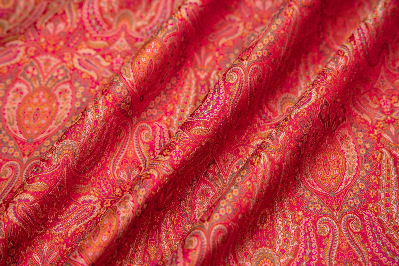 Red Handwoven Banarasi Tanchoi Silk Fabric