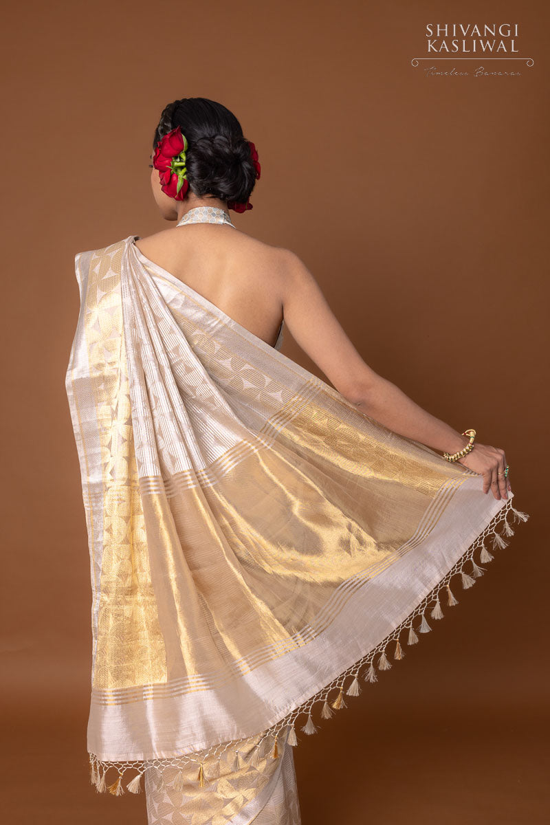 Off-White Handwoven Banarasi Silk Saree