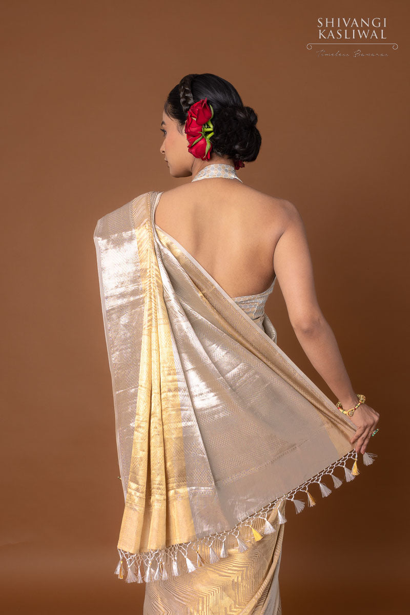 Off-White Handwoven Banarasi Silk Saree