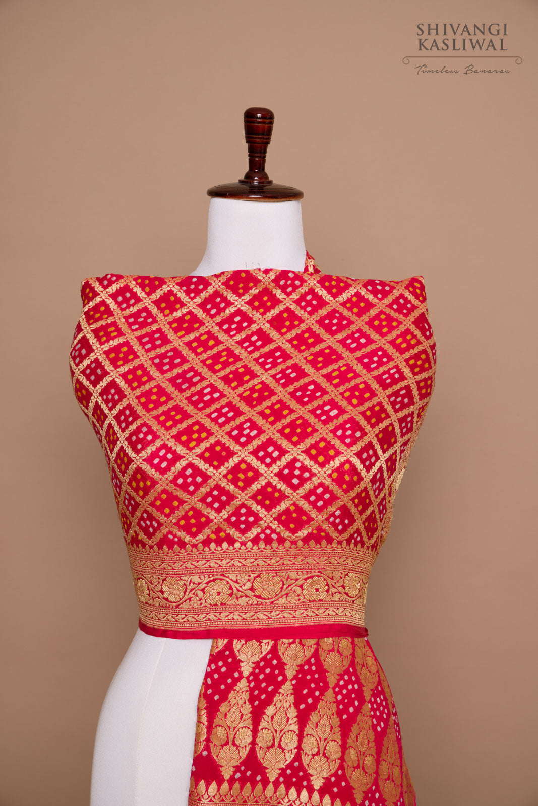 Pink Handwoven Banarasi Georgette Bandhani Dupatta