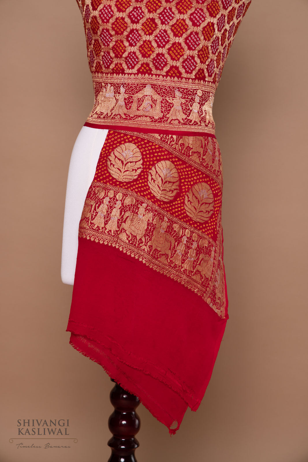 Red Handwoven Banarasi Georgette Bandhani Dupatta