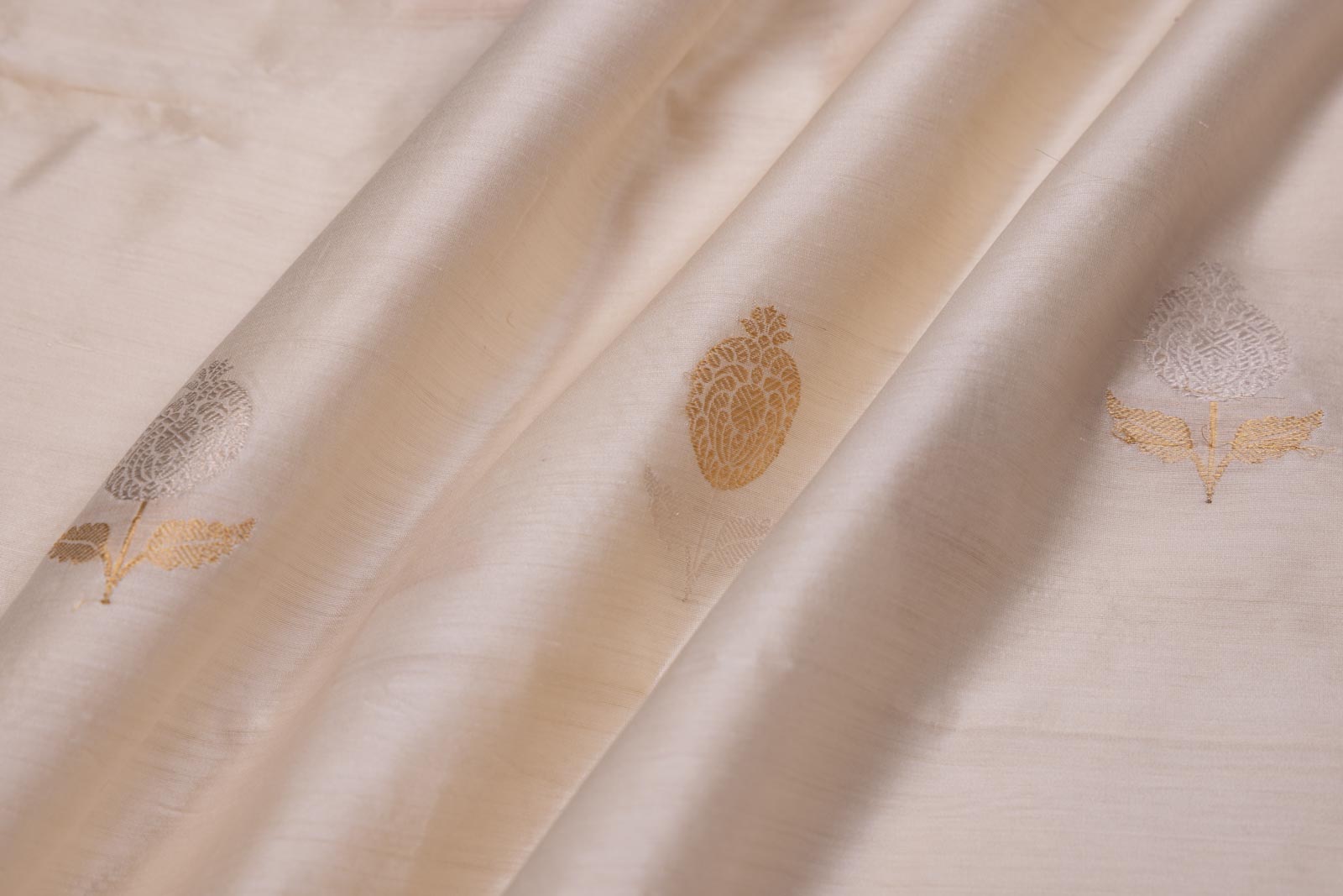 Off-White Handwoven Banarasi Chiniya Silk Fabric