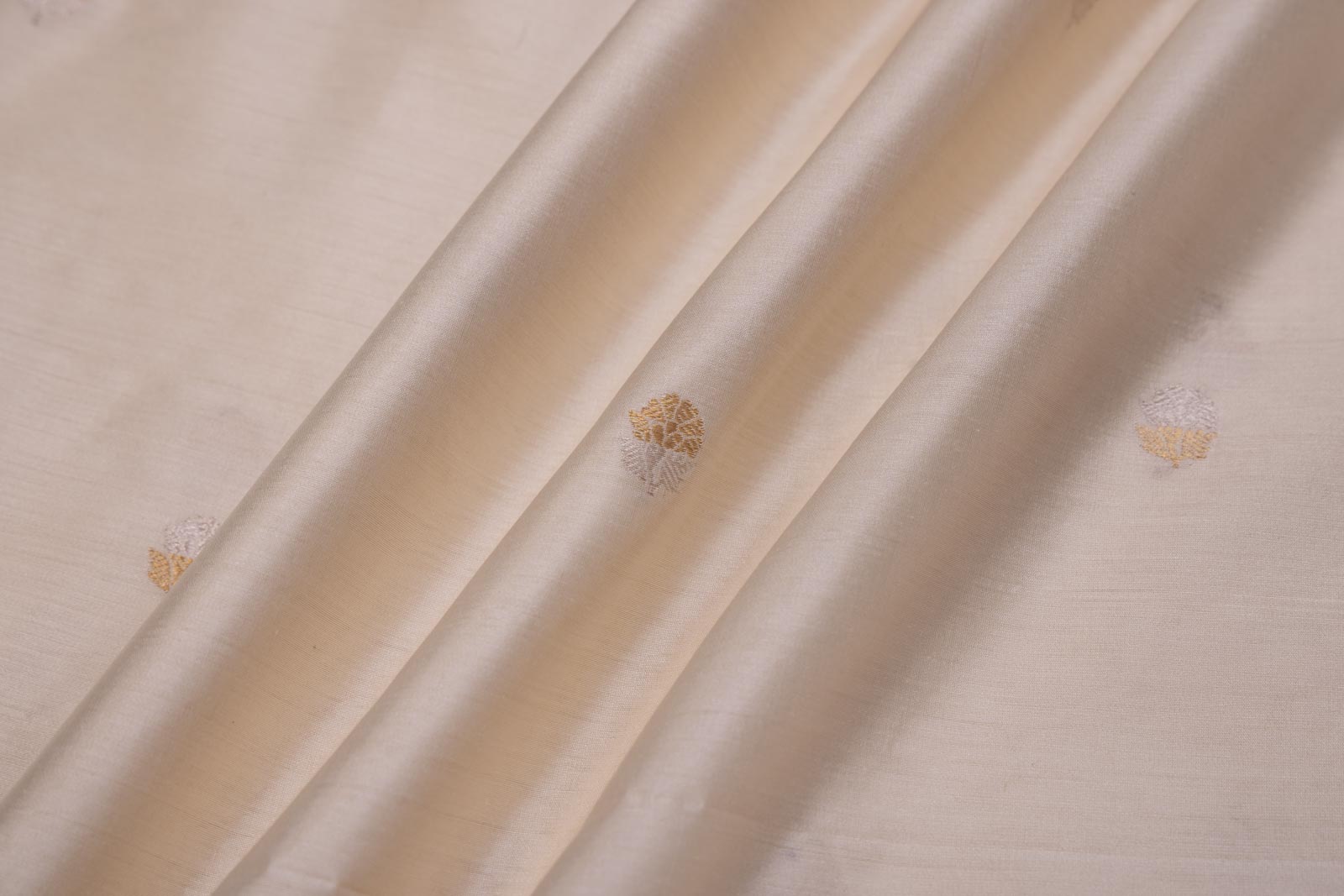 Off-White Handwoven Banarasi Chiniya Silk Fabric