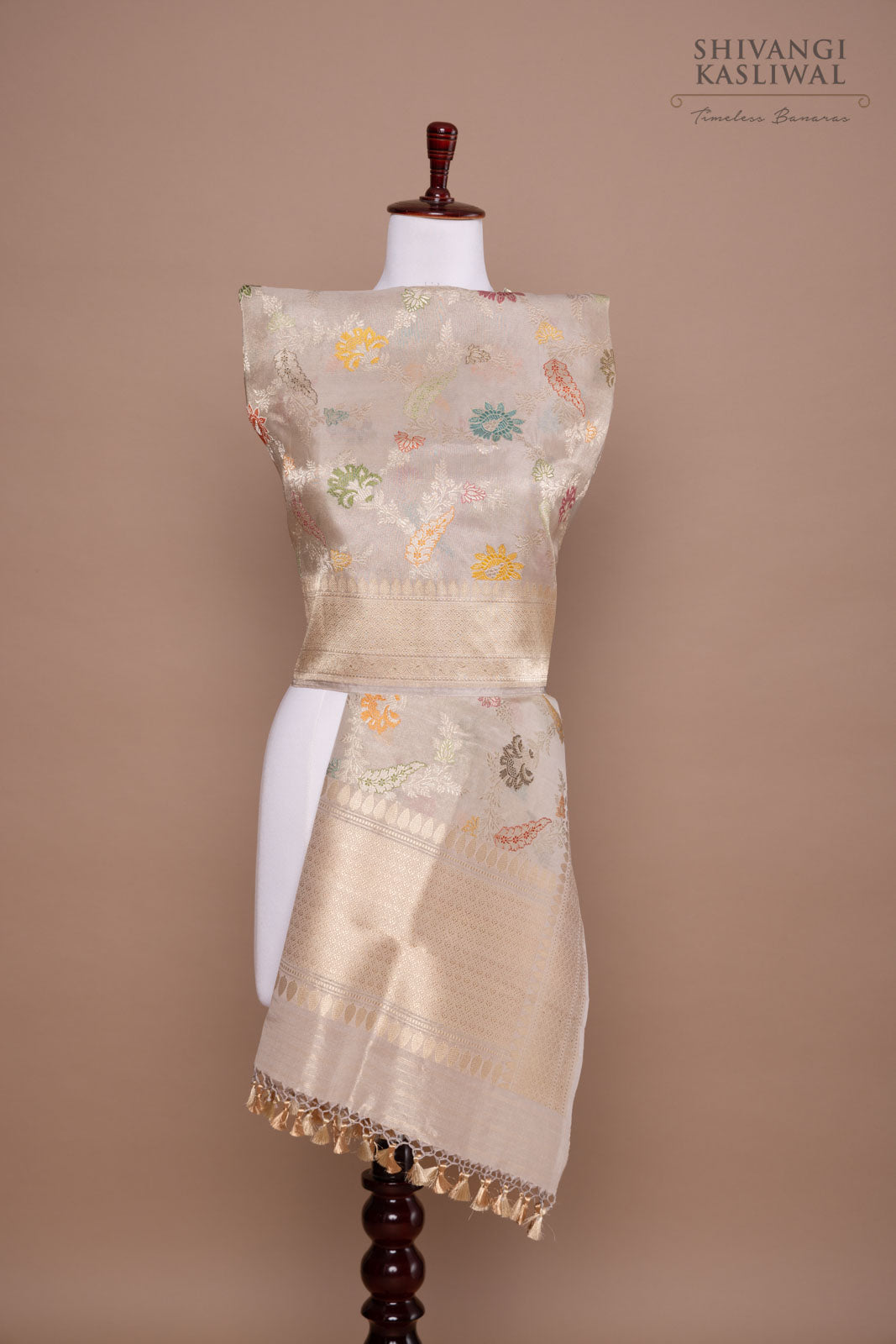 Off-White Handwoven Banarasi Kadhua Tissue Silk Dupatta