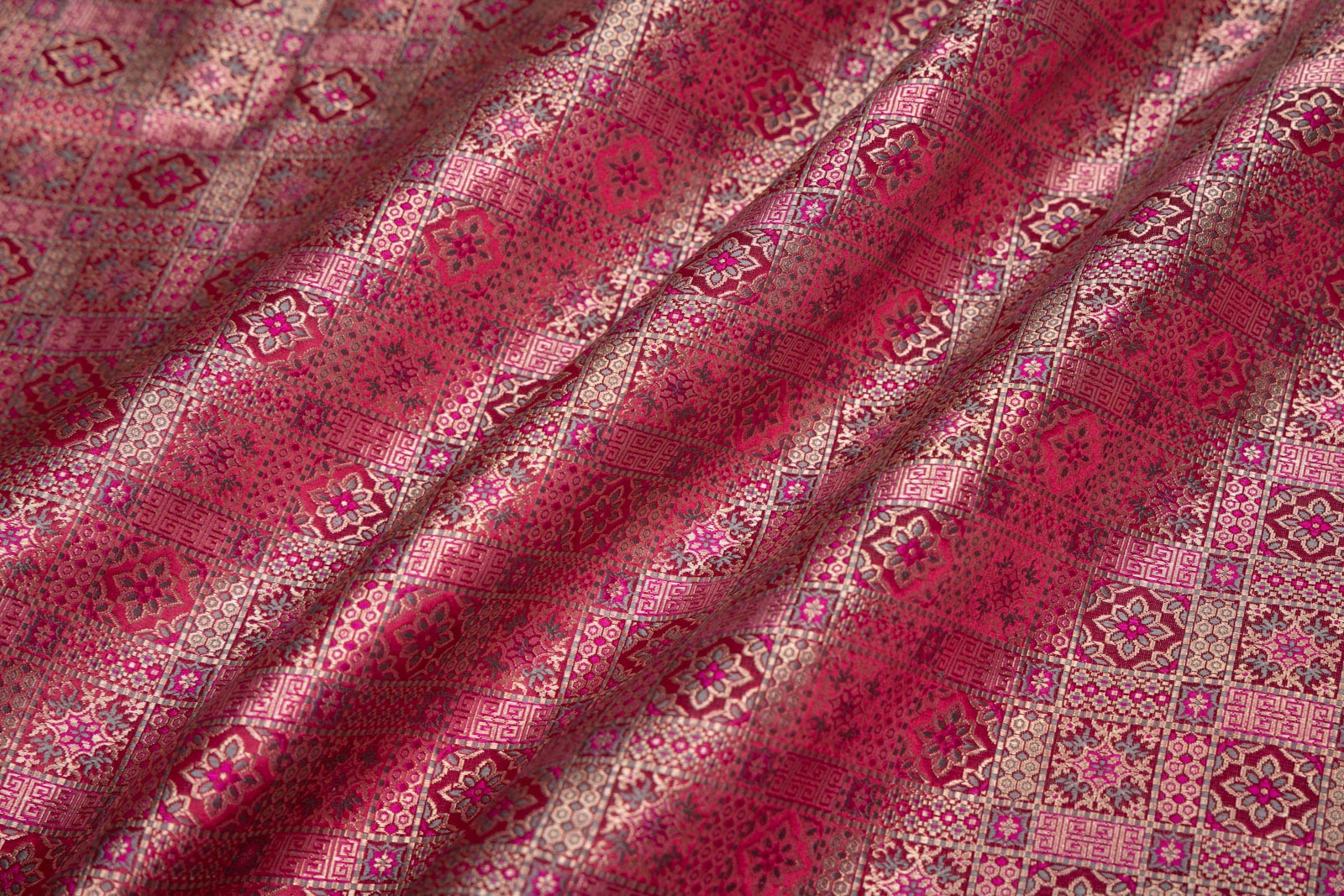 Pink Dual Tone Handwoven Banarasi Silk Fabric