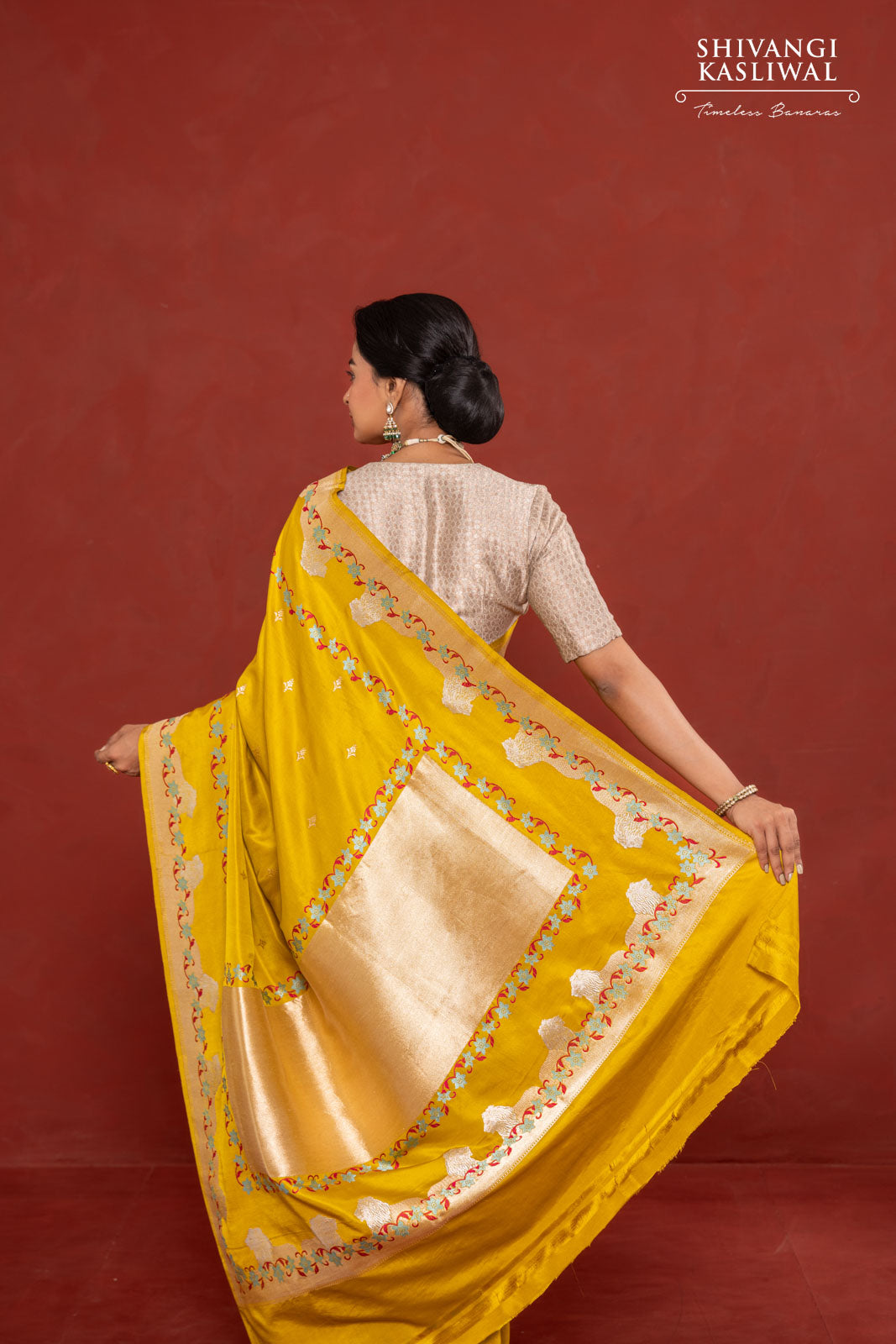 Greenish Yellow Handwoven Banarasi Kadhua Silk Saree