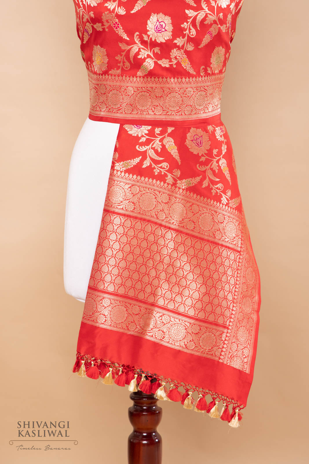 Red Handwoven Banarasi Silk Dupatta