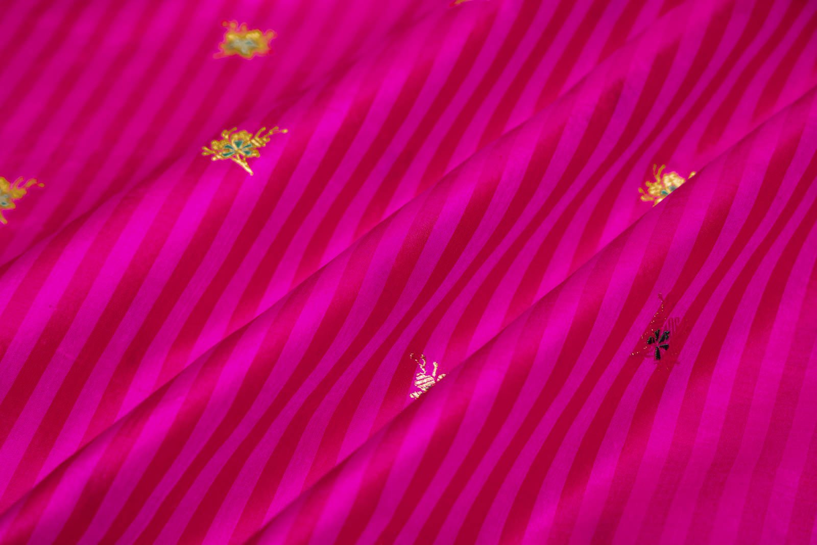 Pink Red Handwoven Banarasi Silk Fabric