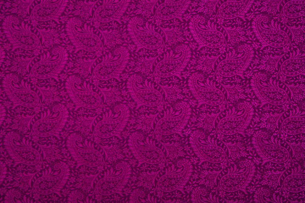 Magenta Pink Handwoven Banarasi Tanchoi Silk Fabric