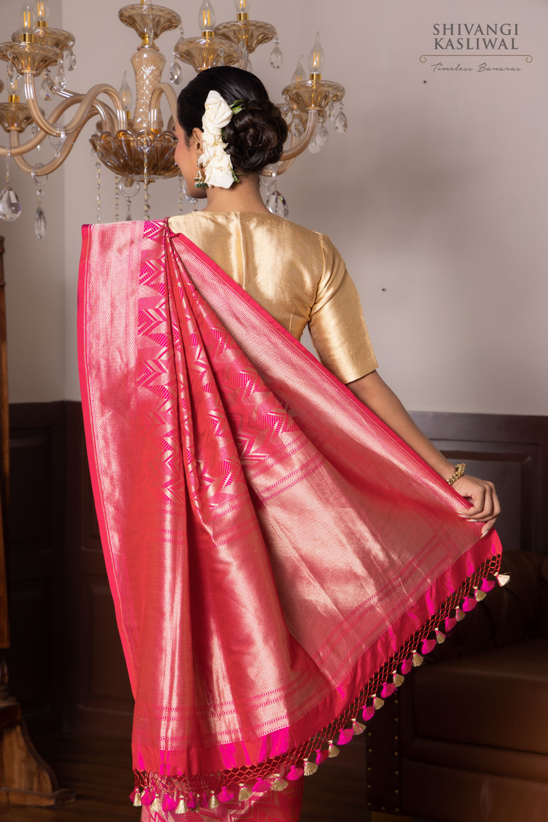 Pink Dual Tone Handwoven Banarasi Silk Saree