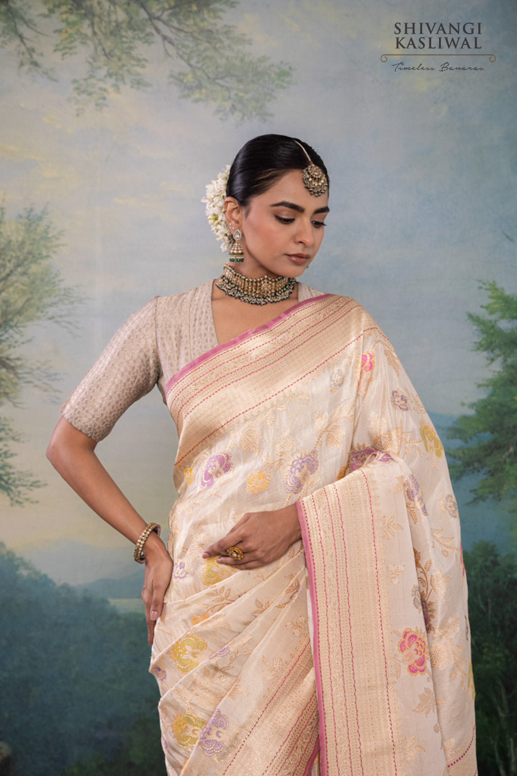 Ivory Handwoven Banarasi Kadhua Silk Tissue Saree