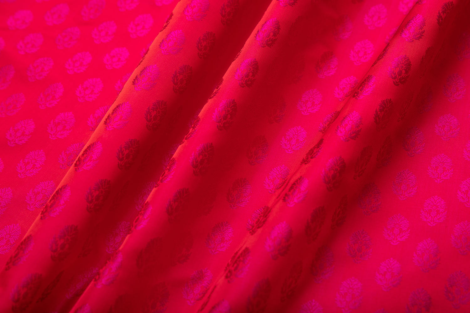 Red Rani Handwoven Banarasi Tanchoi Silk Fabric
