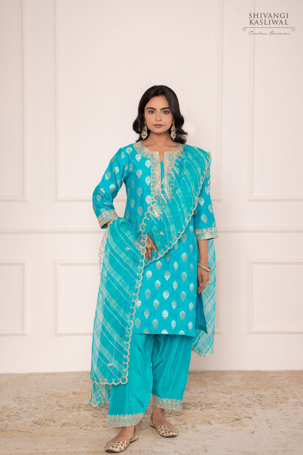 Turquoise Blue Banarasi Chiniya Silk Kurta with Leheriya Dupatta