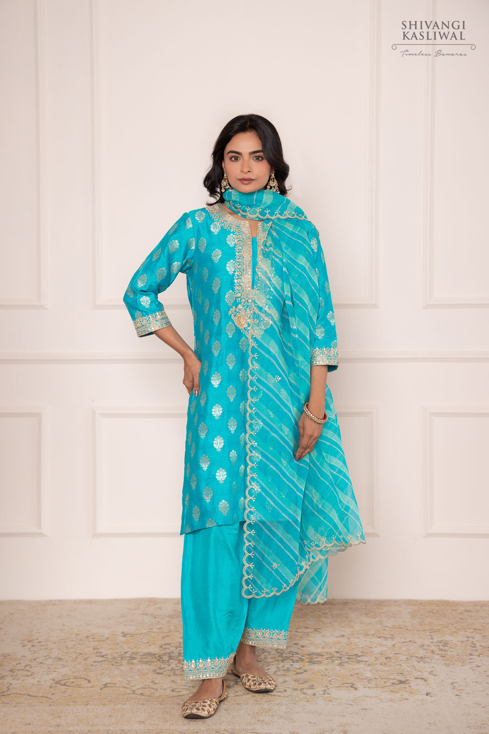 Turquoise Blue Banarasi Chiniya Silk Kurta with Leheriya Dupatta
