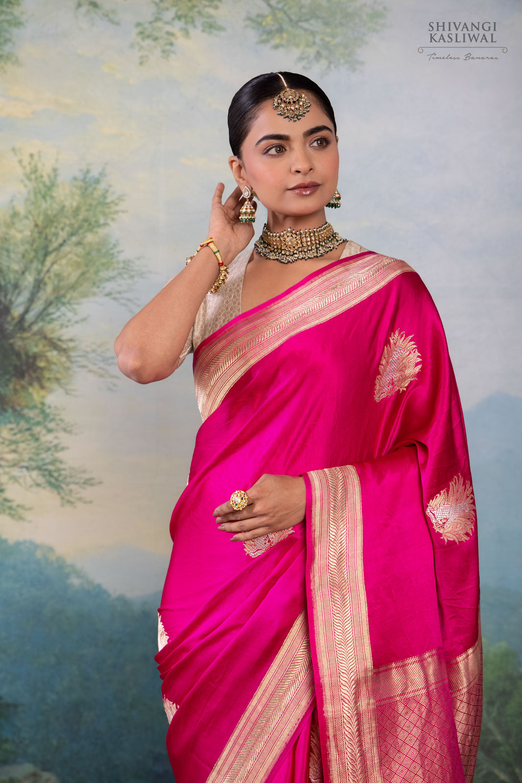 Fuchsia Pink Handwoven Banarasi Kadhua Silk Saree