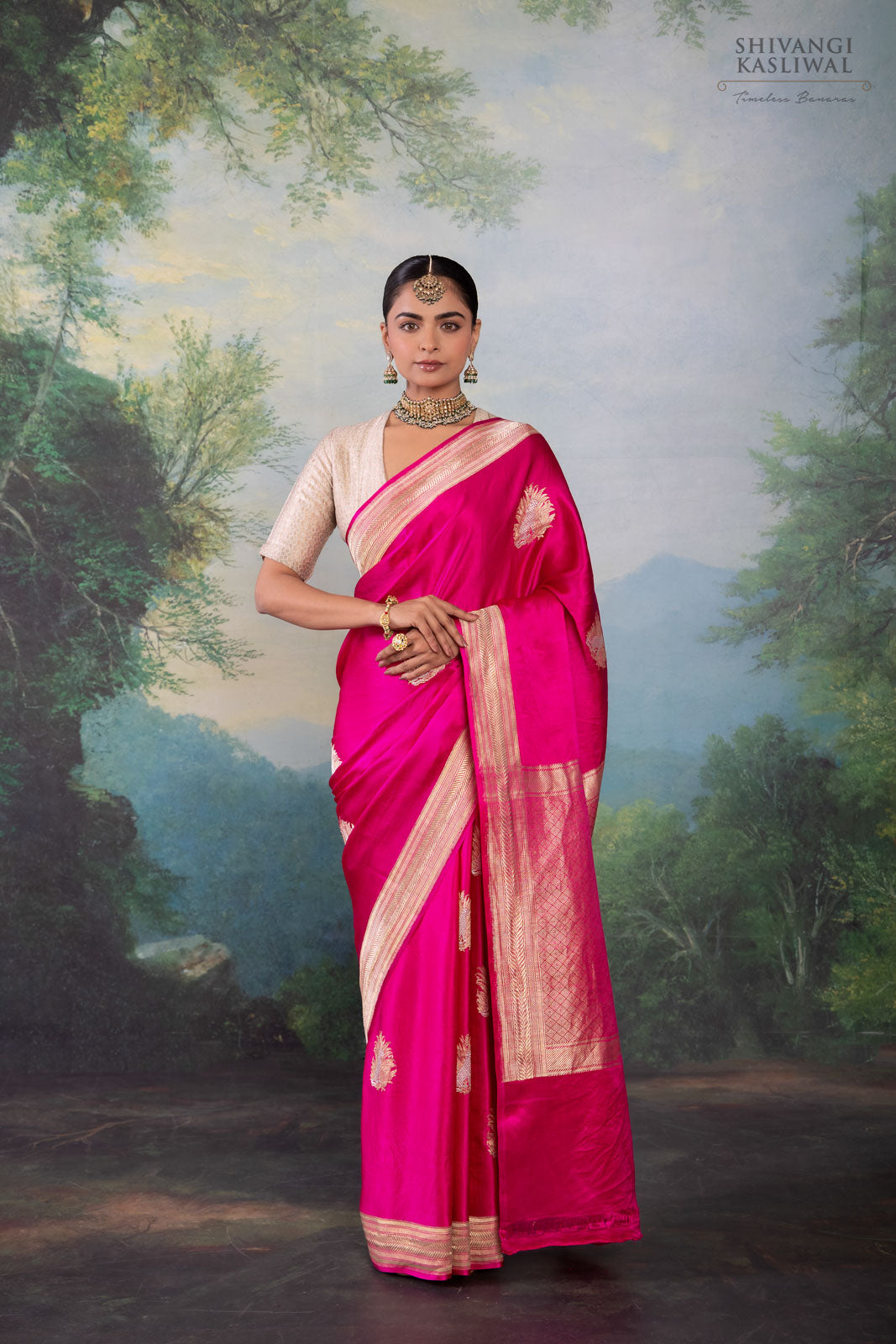 Fuchsia Pink Handwoven Banarasi Kadhua Silk Saree