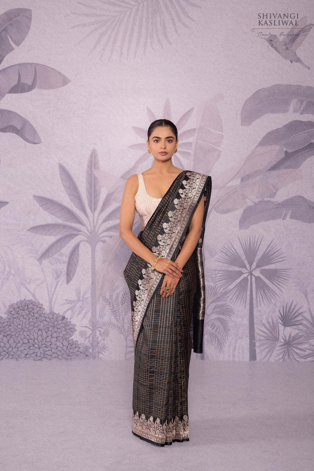 Black Handwoven Banarasi Pure Silk Saree