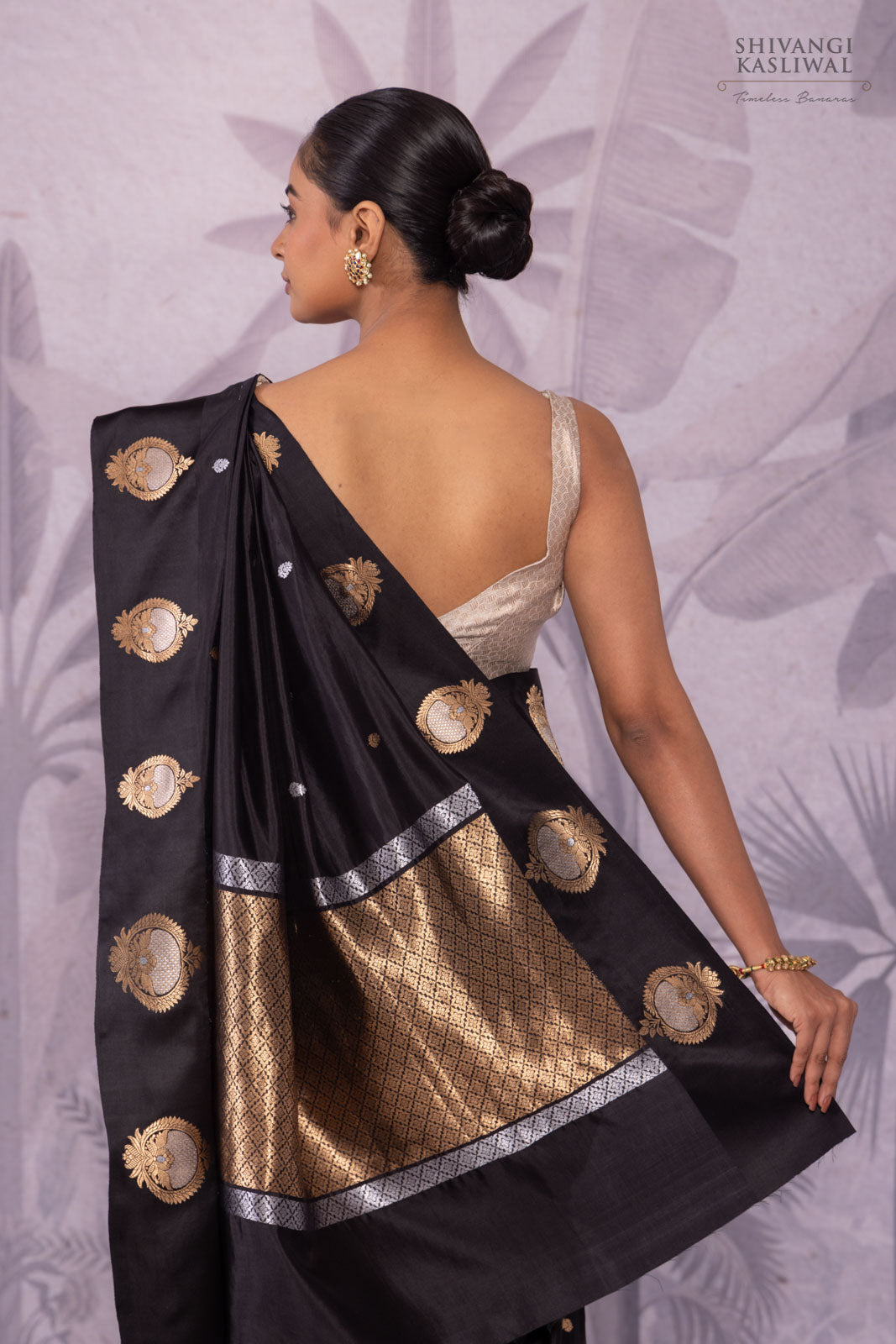 Black Handwoven Banarasi Pure Silk Saree