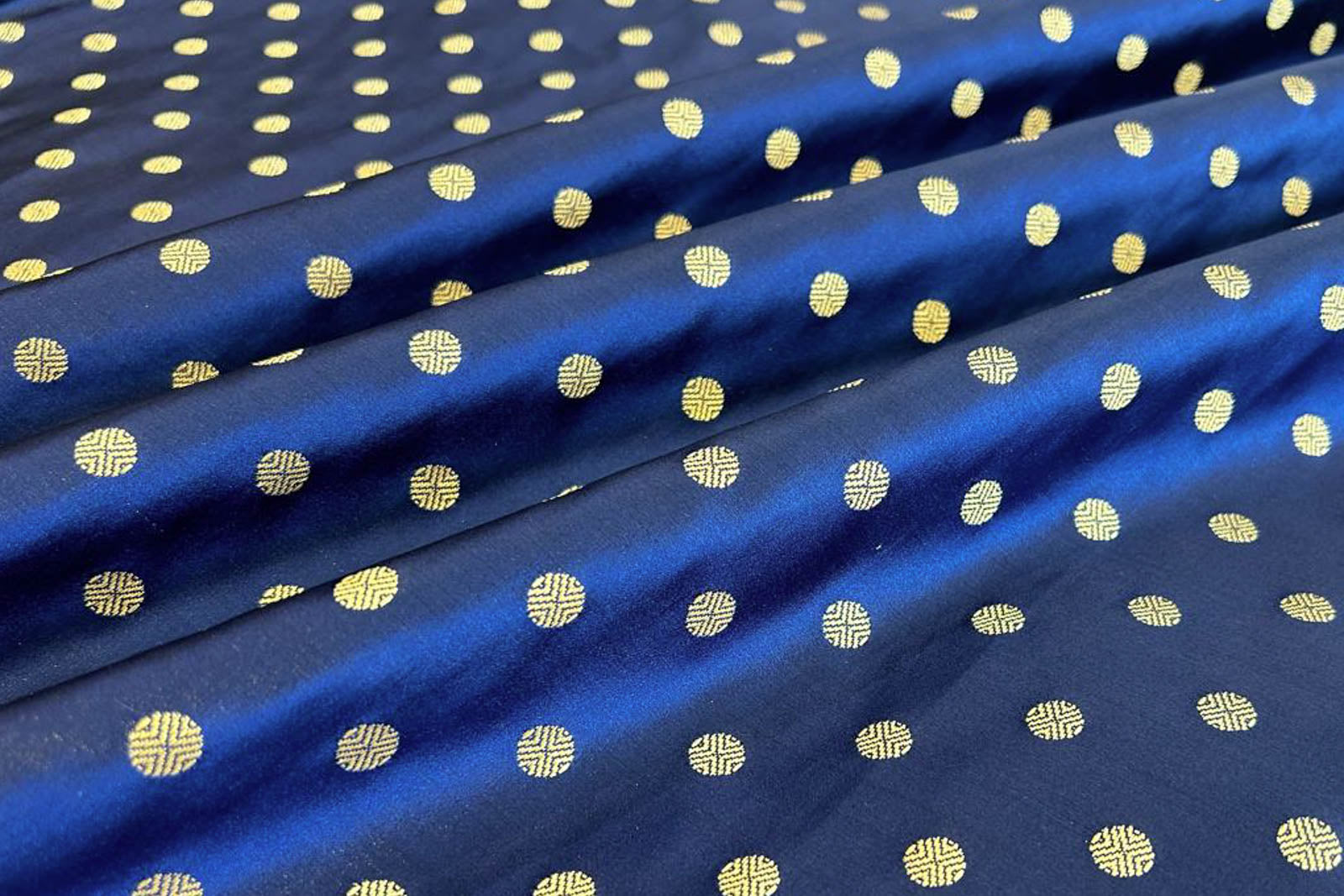 Navy Blue Handwoven Banarasi Mashru Silk Fabric