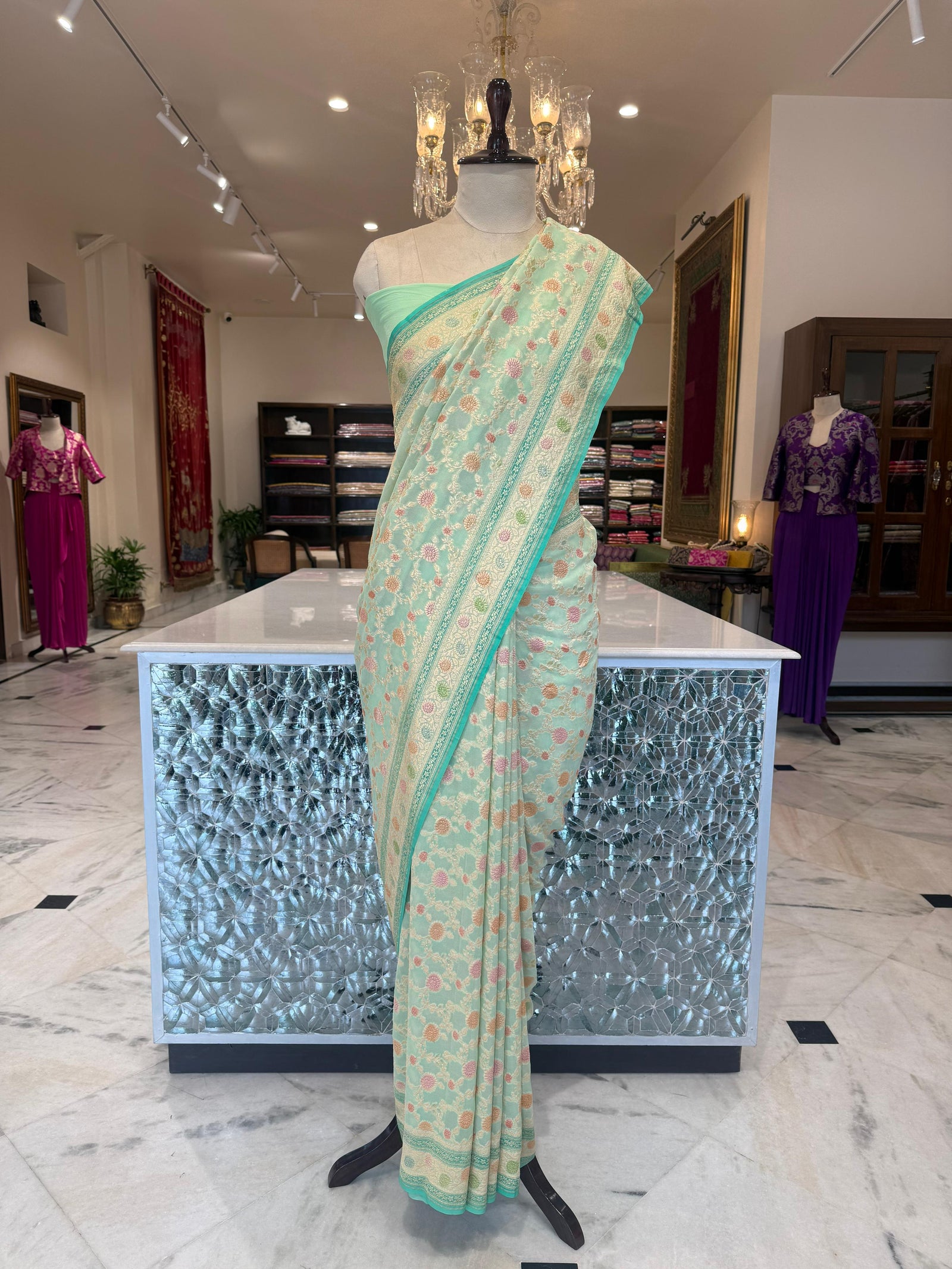 Pista Green Handwoven Banarasi Georgette Saree