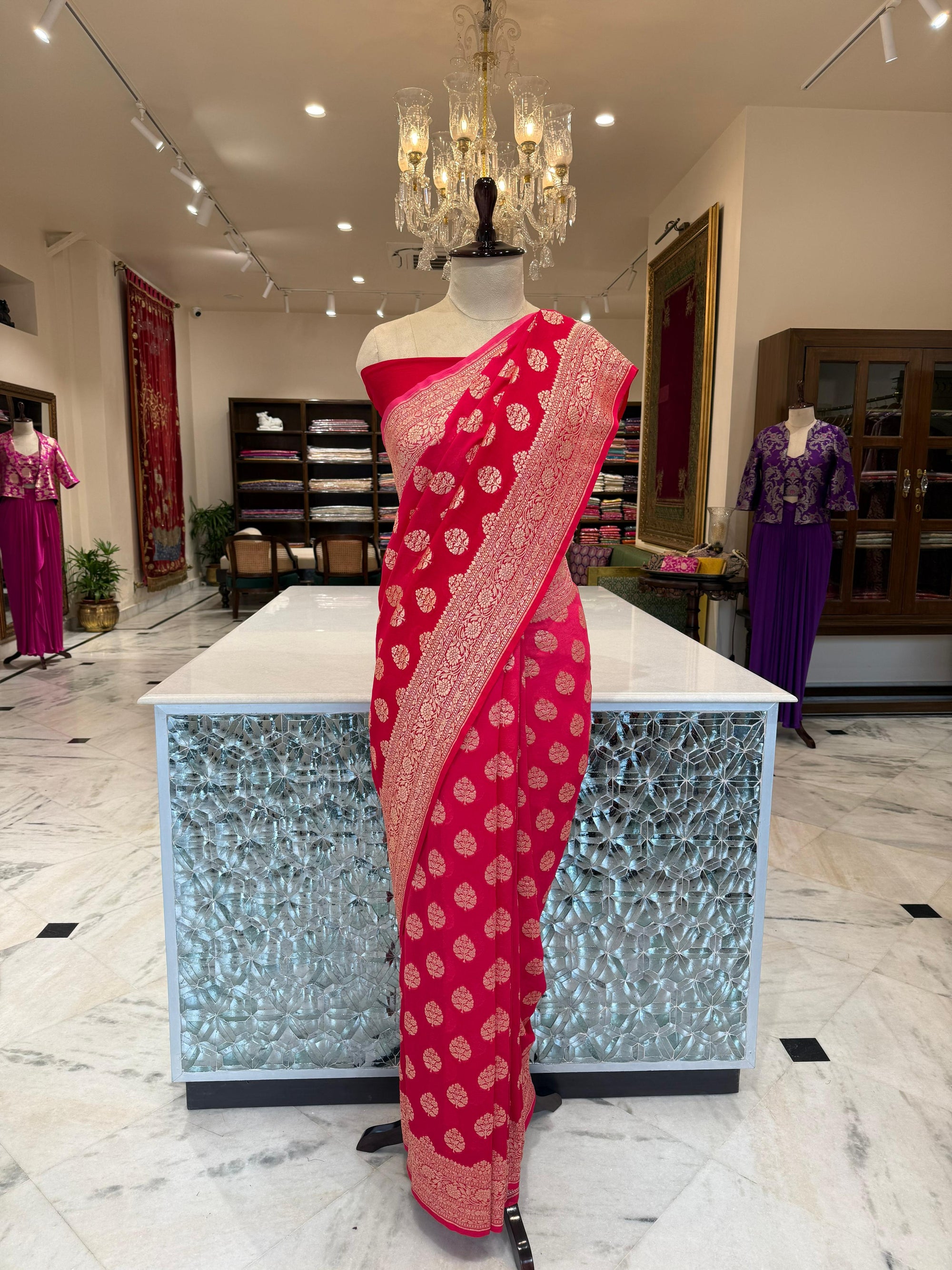 Shaded Pink Handwoven Banarasi Georgette Saree
