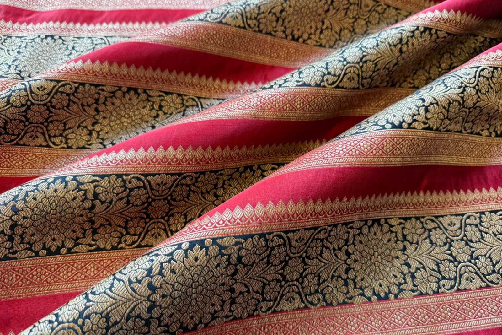 Red Black Handwoven Banarasi Silk Fabric