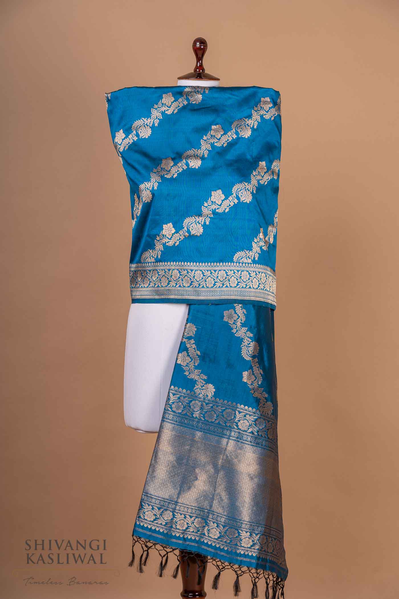 Peacock Blue Handwoven Banarasi Silk Dupatta