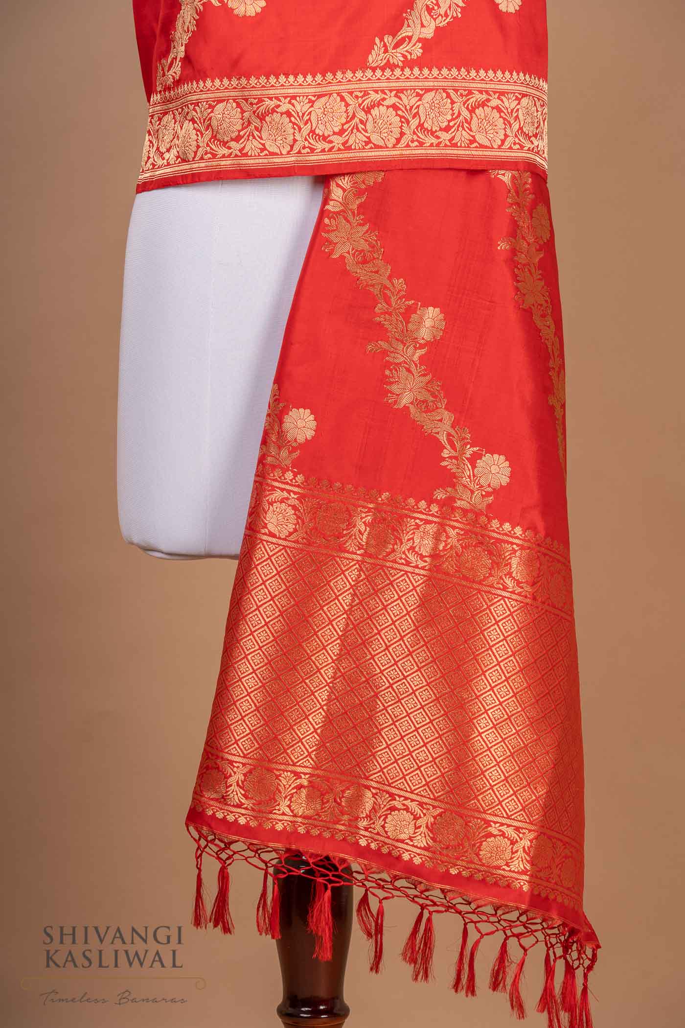Red Handwoven Banarasi Silk Dupatta