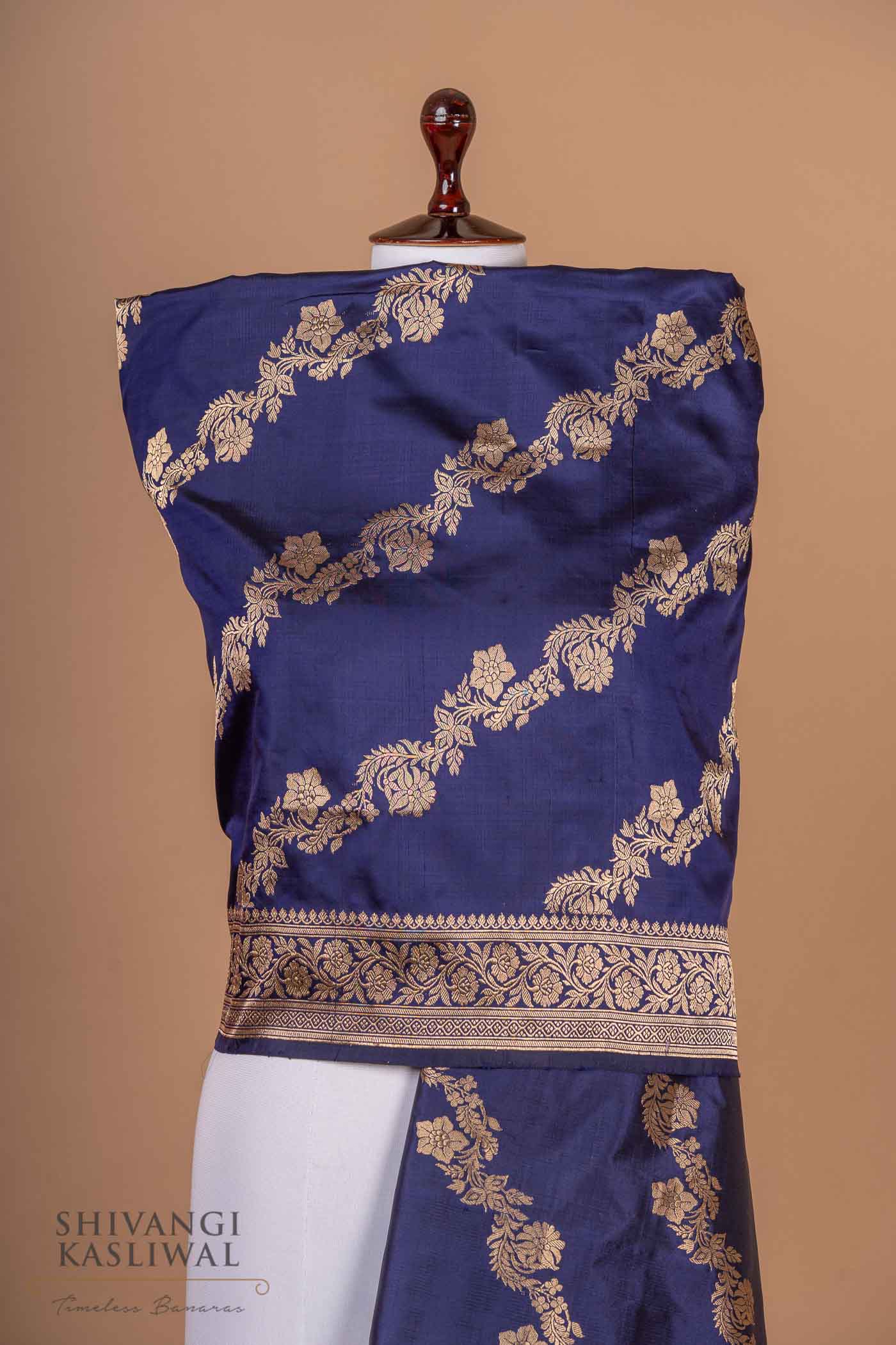 Navy Blue Handwoven Banarasi Silk Dupatta