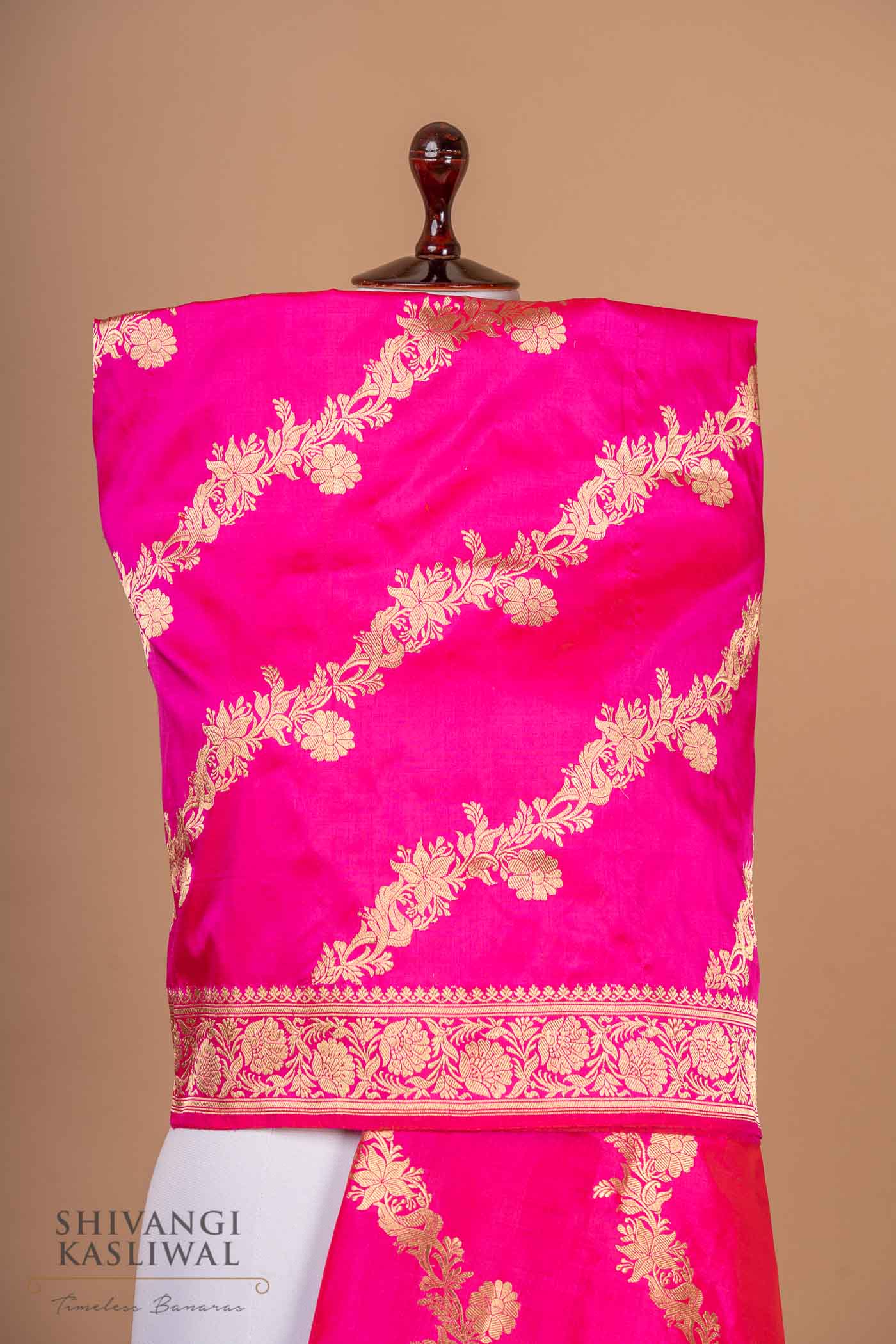 Rani Pink Handwoven Banarasi Silk Dupatta