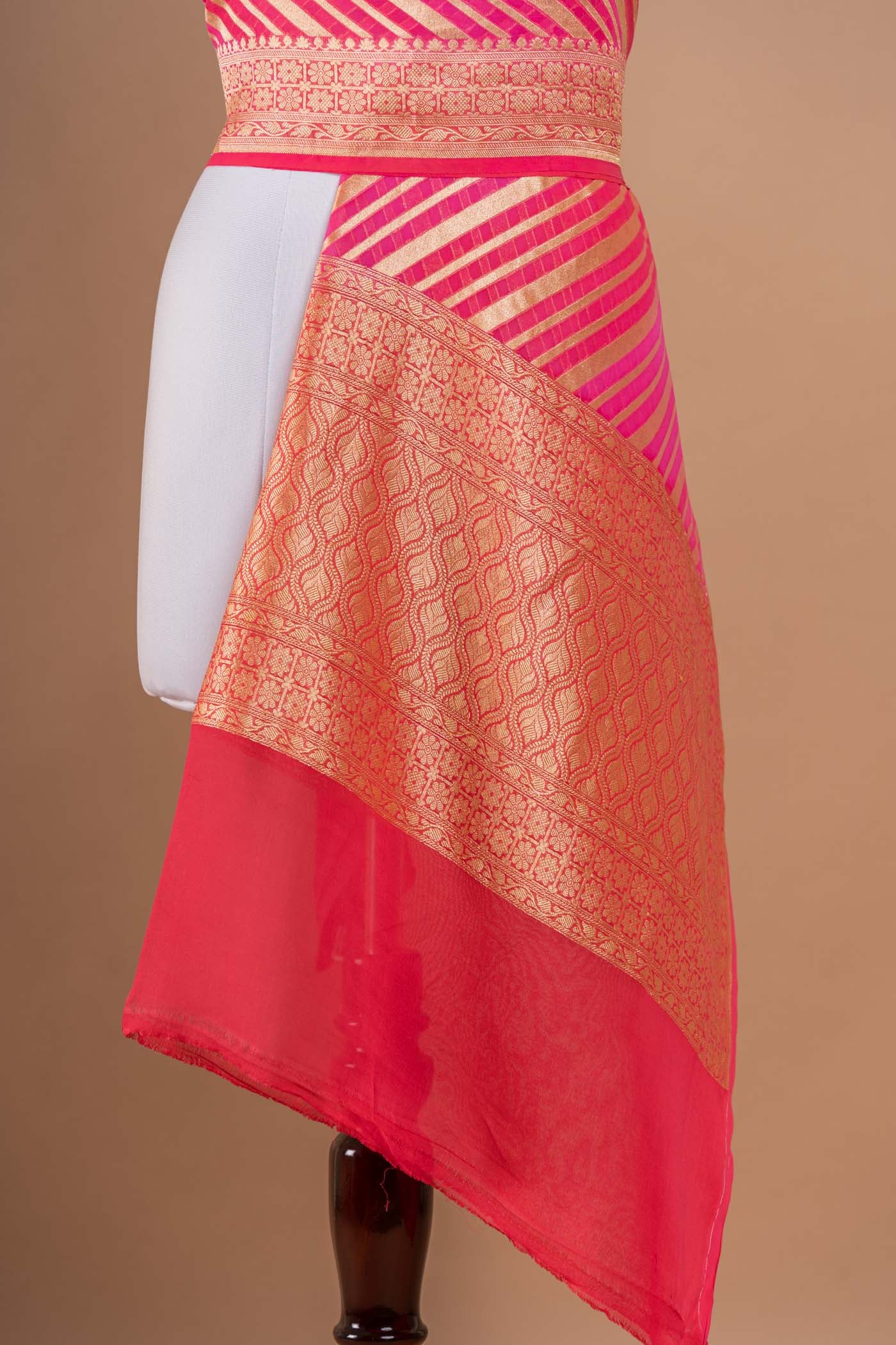 Shaded Pink Handwoven Banarasi Georgette Dupatta