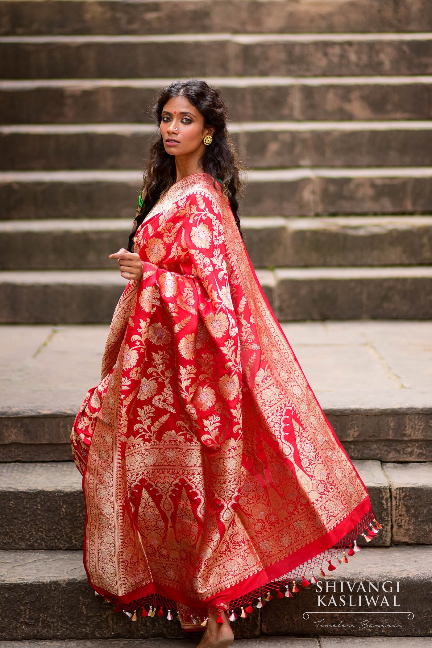 Red Pure Katan Silk Banarasi Shikaargah Handloom Saree - Tilfi