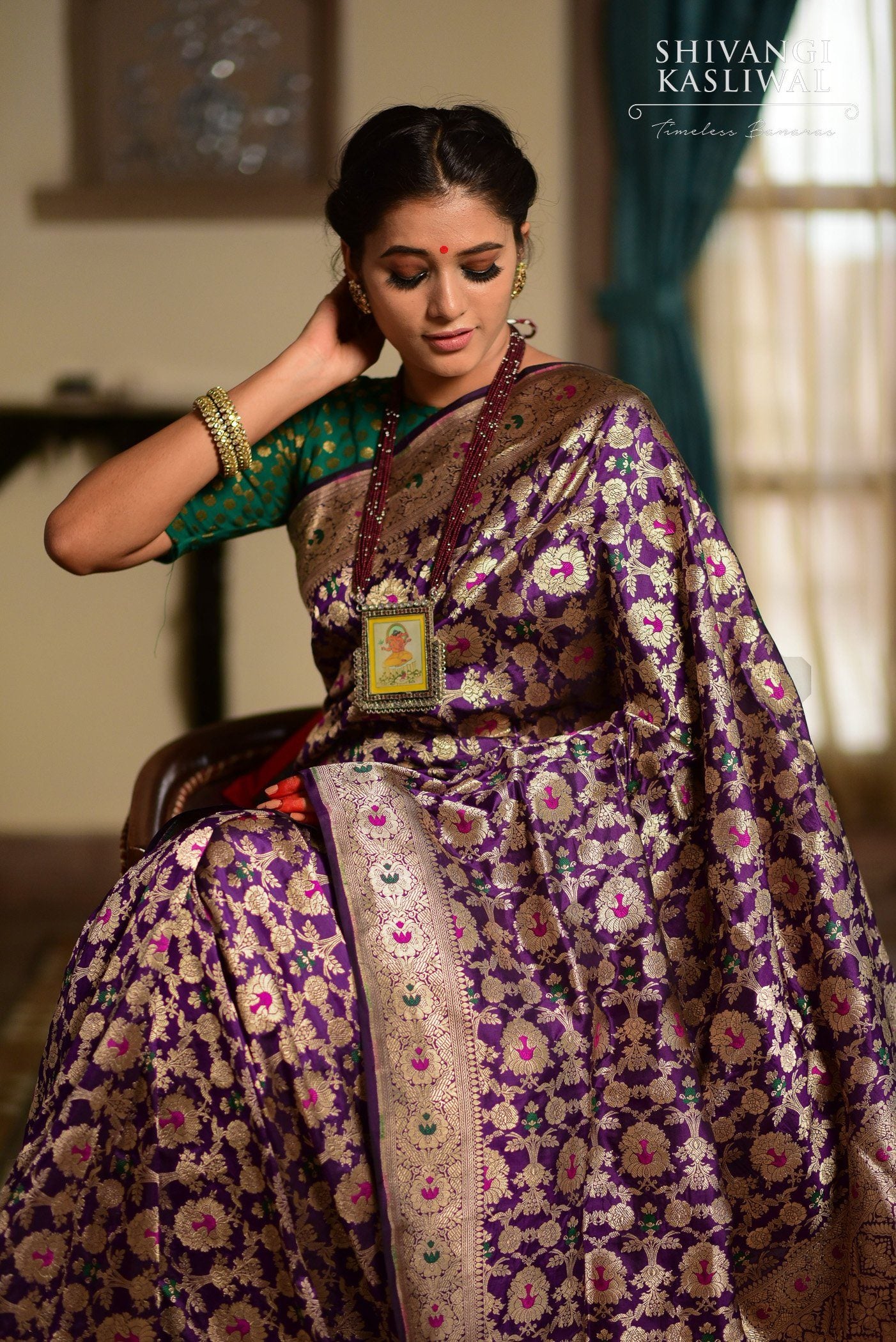 Purple Handwoven Banarasi Silk Saree - Shivangi Kasliwal